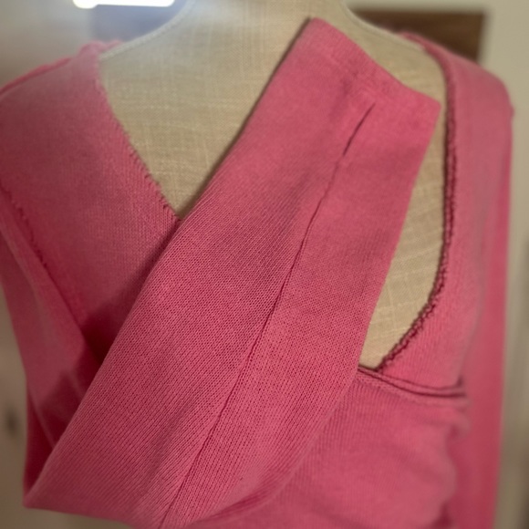 NWOT Free People Like a Boss cotton sweater in deep pink size large - Picture 2 of 8